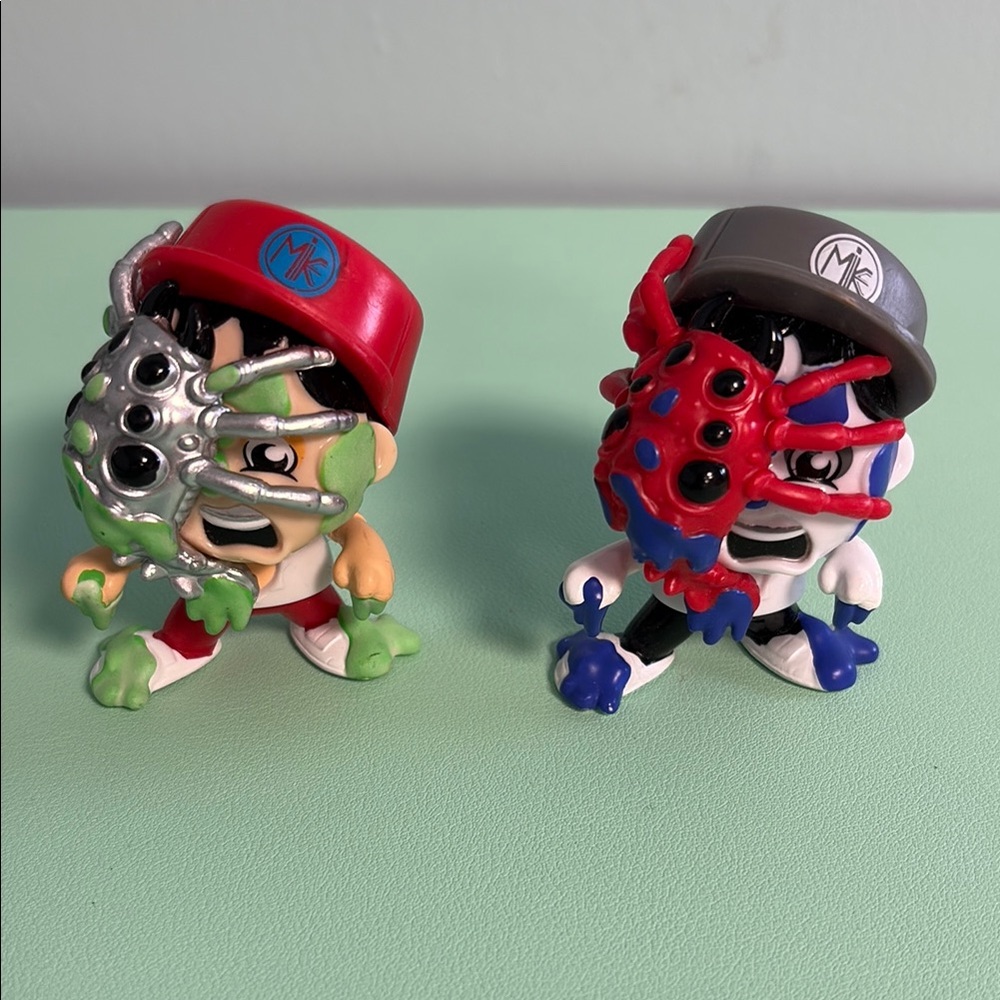 Bonkers FGTeeV Stomach Bug Mike & Alien from the Future Mike Action Figure Toys
